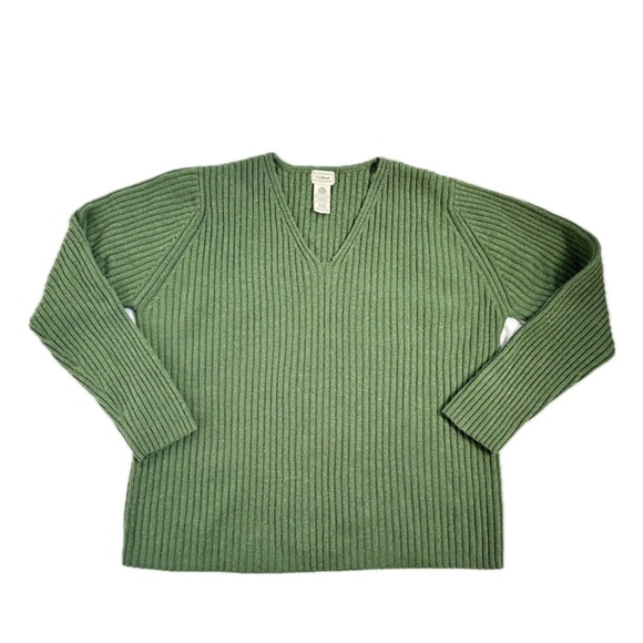 L.L. Bean Women’s Vintage Merino Wool Sweater – Green V-Neck Knit, XL - Picture 1 of 5
